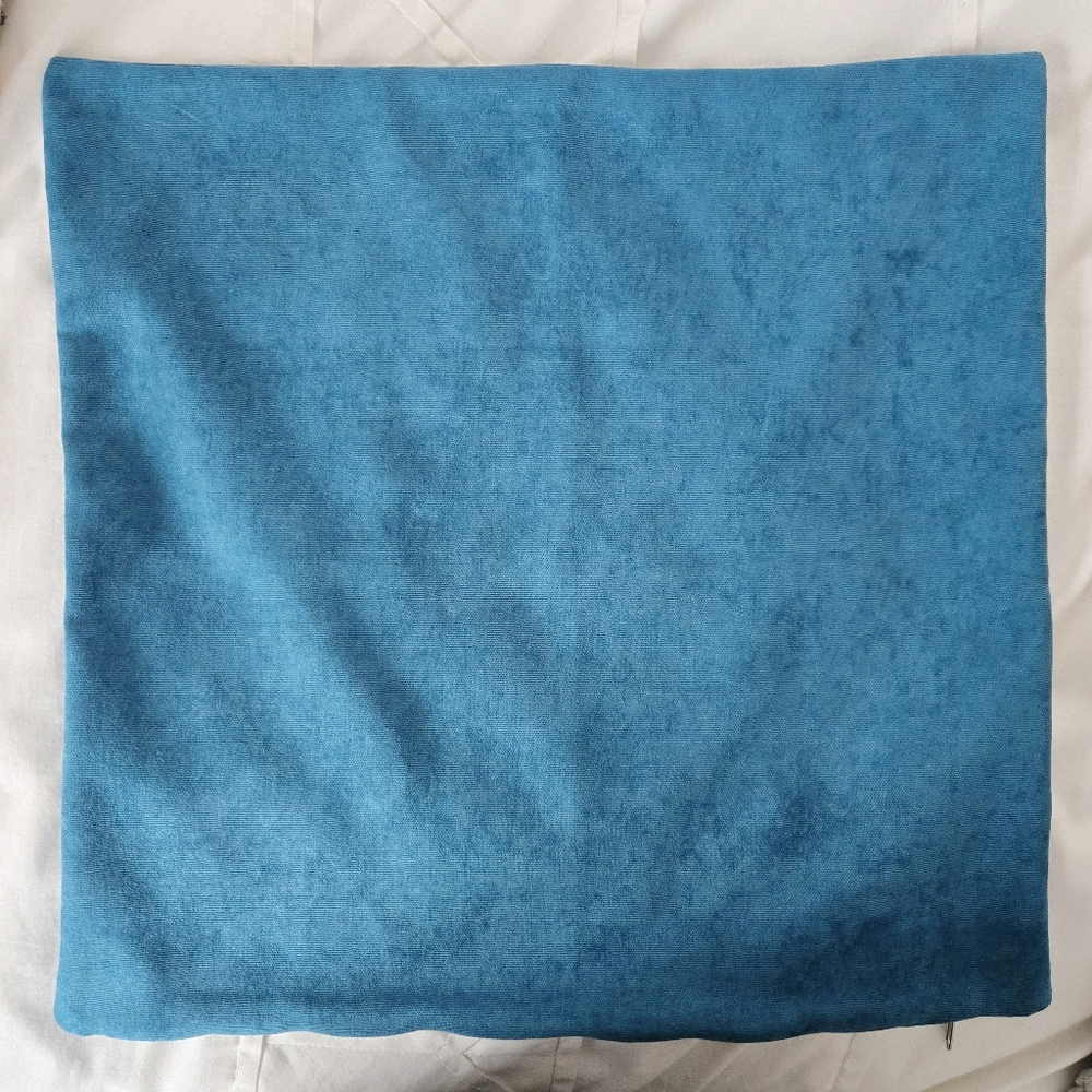 Handmade Blue Intricate Floral Bird Square Pillowcase - Picture 6 of 7